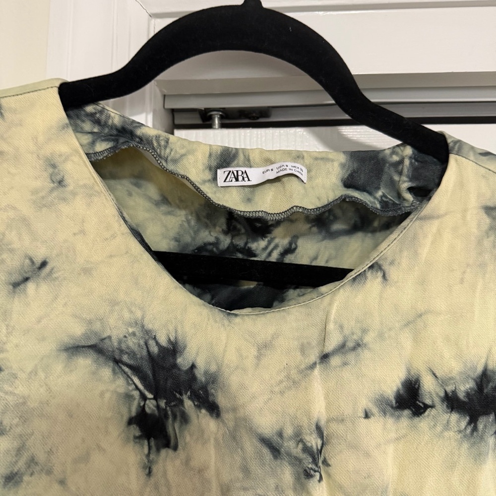 Zara Cream Navy Blue Tie Dyed Tee Shirt Style Dress Short Sleeve Size Small - Picture 2 of 8